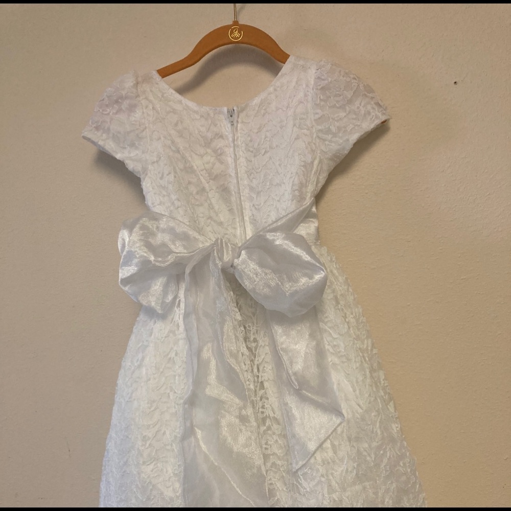 Party/ Formal Dress - Picture 2 of 3